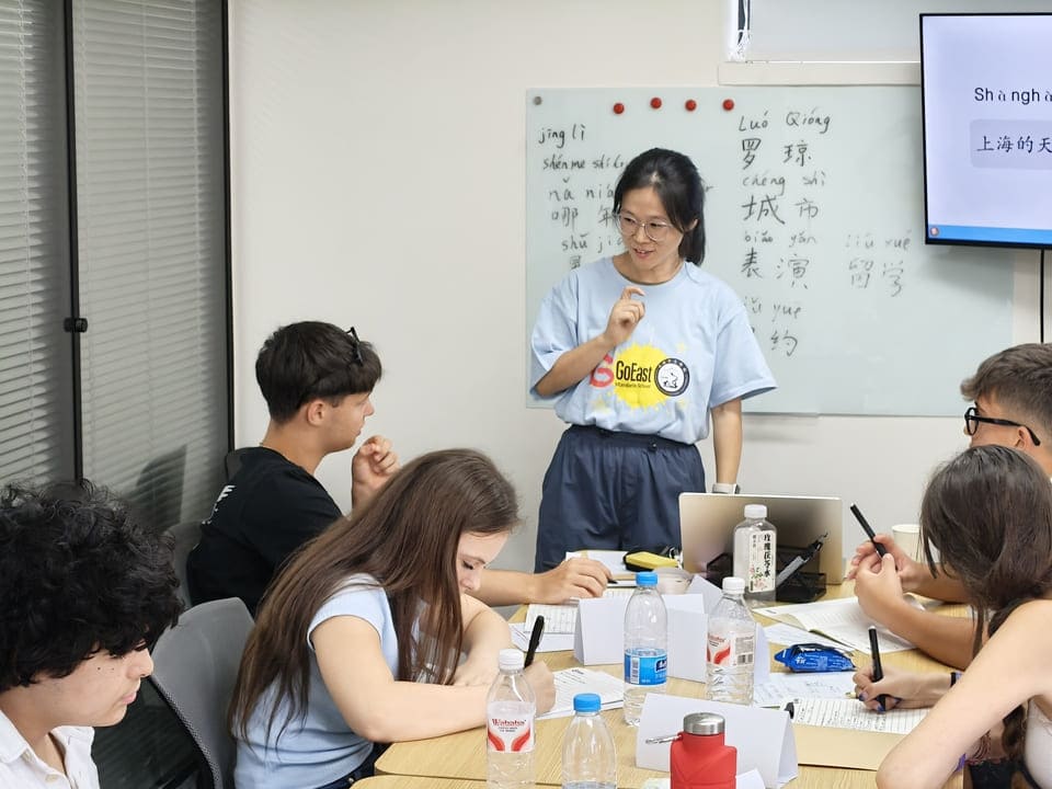 Students attending a group Mandarin class at GoEast Kids classroom